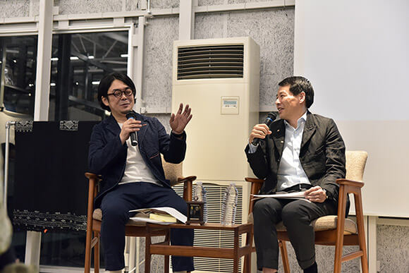 望月ミネタロウ 松浦弥太郎 寡黙な二人が 新境地 に挑むわけを語る 文豪ナイト第二夜開催 デイリー新潮 望月ミネタロウ 松浦弥太郎 寡黙な二人が 新境地 に挑むわけを語る 文豪ナイト第二夜開催 デイリー新潮