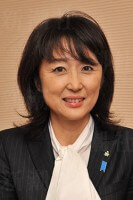 中川郁子