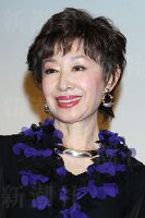 三田佳子