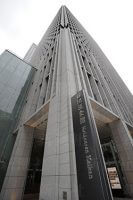 経団連の入るビル