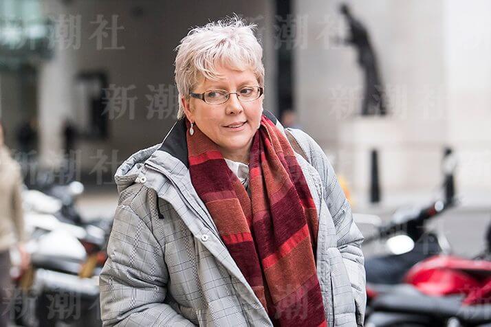 キャリー・グレイシーさん