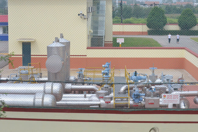 原油先物市場に「人民元建て」で上場した中国の「野望」