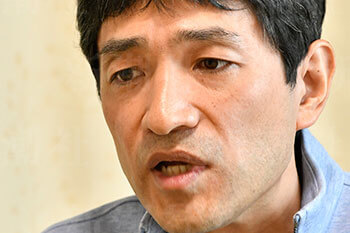 上祐史浩 がひた隠し 警察も知らない 麻原彰晃 の女性信者殺害 デイリー新潮