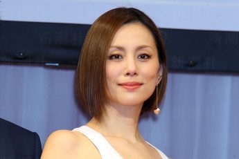 写真1 医者が弁護士になっただけ 米倉涼子 新ドラマに早くも不発の声 デイリー新潮
