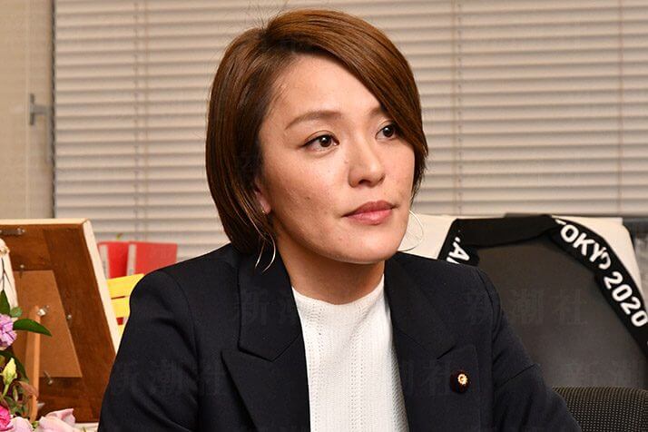 今井絵理子