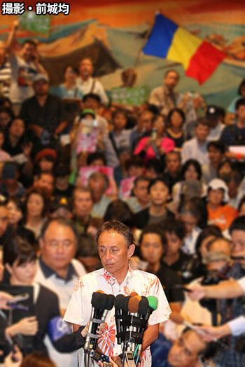 玉城デニー(撮影・前城均)