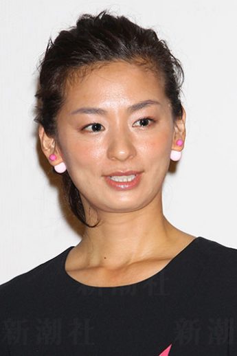 尾野真千子
