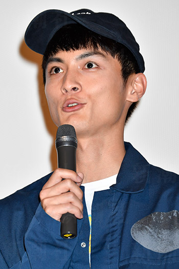 悩み深き 高良健吾 小栗旬や山田孝之 松田翔太 デキる俳優との違い デイリー新潮