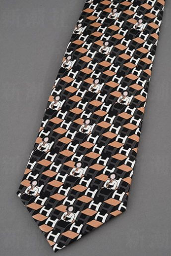 【反日グッズ】少女像ネクタイ