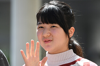 愛子さま 摂食障害からご回復 友人と食した学食 380円メニュー の中身 デイリー新潮