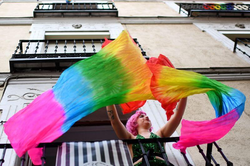 コロナで「新宿二丁目」が消滅する? 世界一のLGBT街から生まれる、新しい動きとは―― | デイリー新潮
