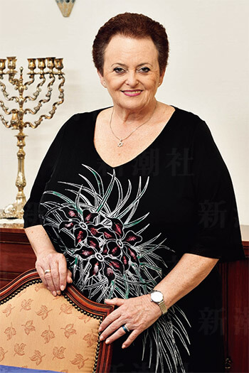 ヤッファ・ベンアリ大使