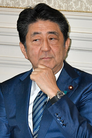 安倍晋三