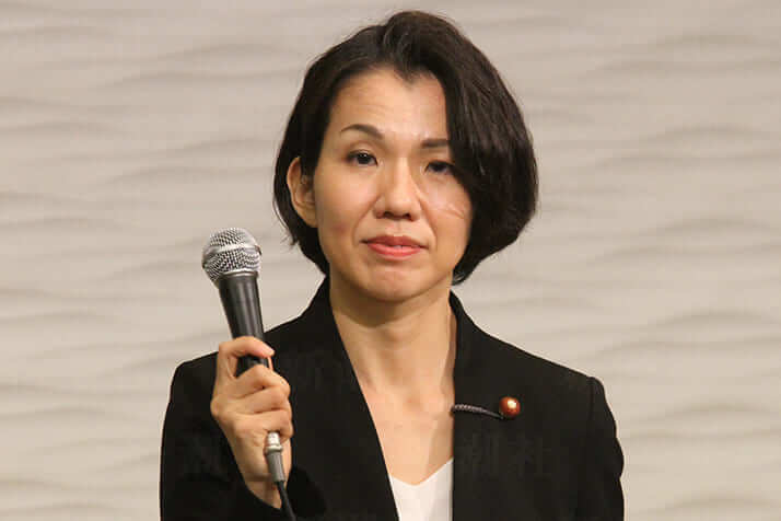 豊田真由子