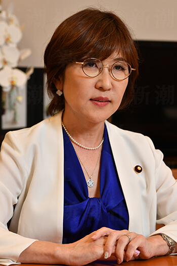 稲田朋美