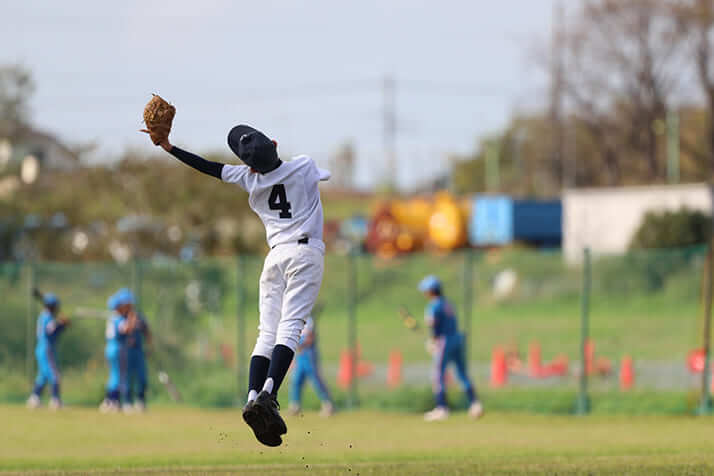 少年野球の子どもたちの顔が 暗い 理由 慶應義塾高校野球部を甲子園出場に導いた前監督が自戒を込めつつ分析 デイリー新潮 少年野球の子どもたちの顔が 暗い 理由 慶應義塾高校野球部を甲子園出場に導いた前監督が自戒を込めつつ分析 デイリー新潮
