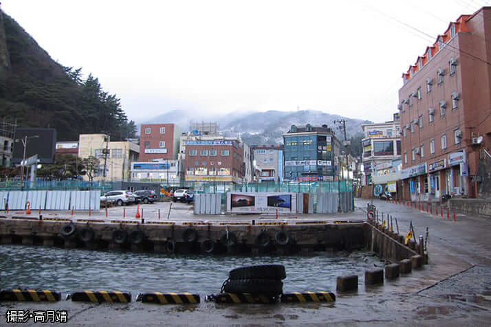 鬱陵島の南岸