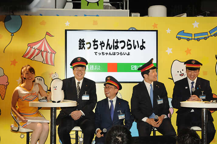 石破茂 前原誠司に続け 公明党が企んだ 鉄道マニア 取り込み戦略の迷走 デイリー新潮