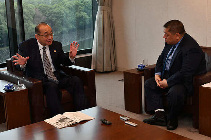 吉田淳一、佐藤優