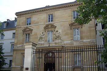名門グランゼコールとされるパリ高等師範学校（LPLT／Wikimedia Commons）