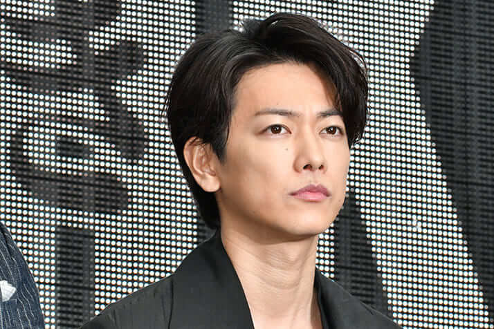 佐藤健の ネットビジネス力 自身が株主のアプリへファン誘導 デイリー新潮