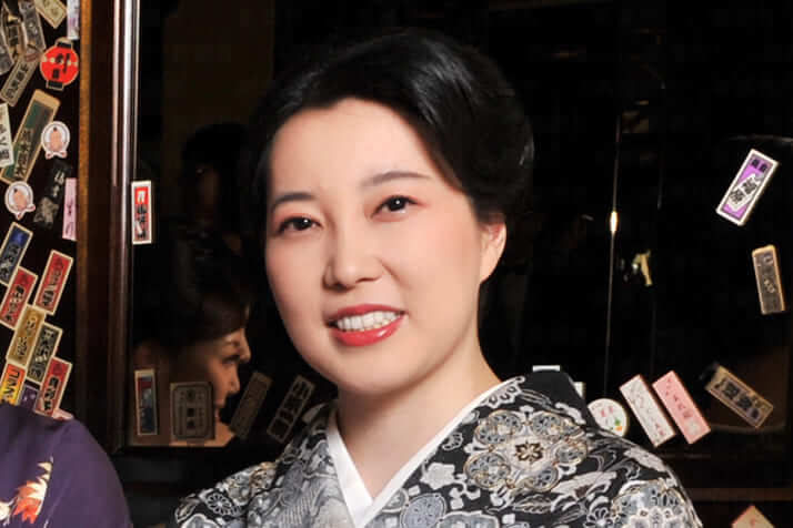 銀座の老舗クラブママが吐露 経理女性に店を乗っ取られました デイリー新潮 銀座の老舗クラブママが吐露 経理女性に店を乗っ取られました デイリー新潮