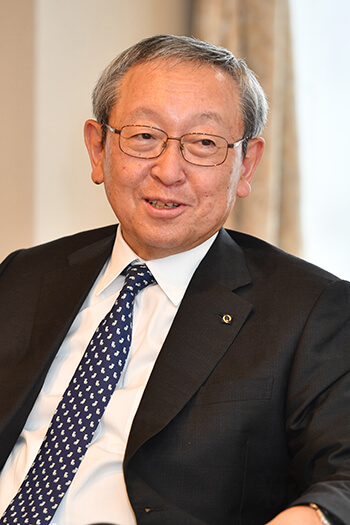 矢嶋進会長