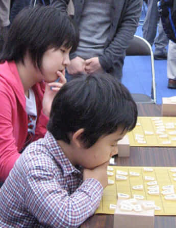 藤井聡太、中澤沙耶（写真・本人提供）