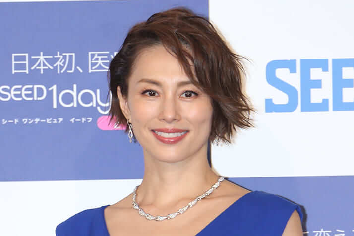 独立 米倉涼子 新cmギャラは8千万円 古巣 オスカー会長の嘆き デイリー新潮