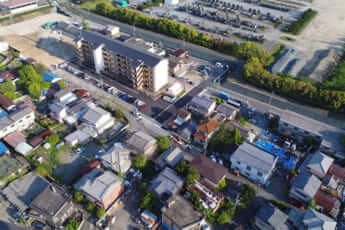 新装なったウトロ地区