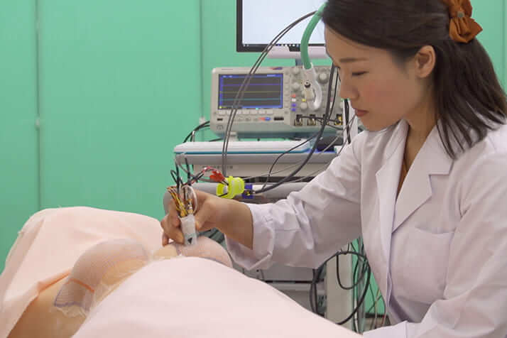 4. 磁気共鳴画像法 (MRI)