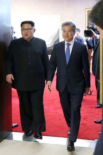 金正恩、文在寅