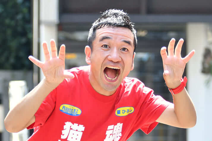 猫ひろし は東京で1日30キロ走る日々 カンボジア代表で東京五輪出場の夢を語る デイリー新潮 猫ひろし は東京で1日30キロ走る日々 カンボジア代表で東京五輪出場の夢を語る デイリー新潮