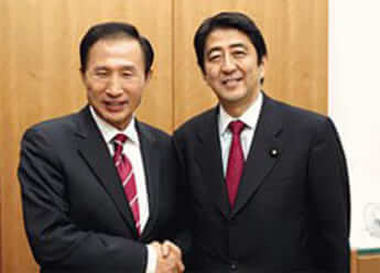 安倍晋三、李明博