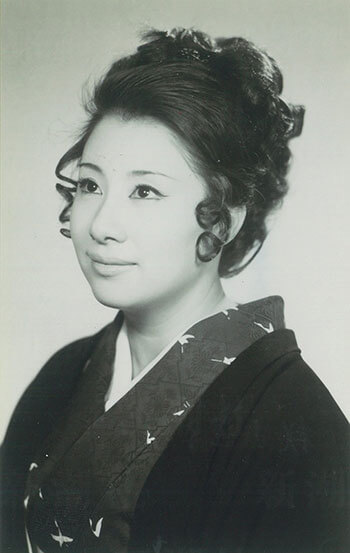 松井 康子