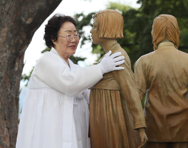 長らく続く慰安婦問題
