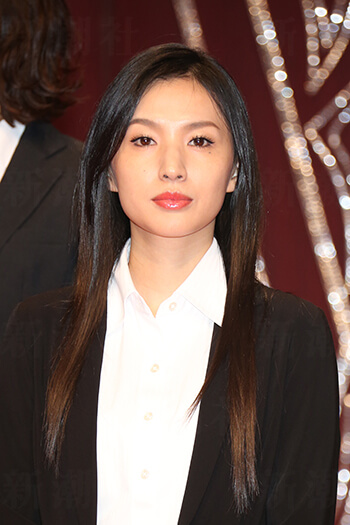 竹内結子さん 追悼 僕はこう思う 私はこう考える デイリー新潮 竹内結子さん 追悼 僕はこう思う 私はこう考える デイリー新潮