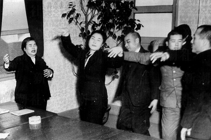 天照皇大神宮教　教祖　北村サヨ師　写真ポストカードサイズ　30枚 天照皇大神宮教 教祖 北村サヨ師 写真ポストカードサイズ 30枚 【公式