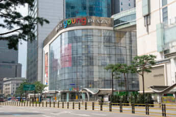 ロッテヤングプラザ