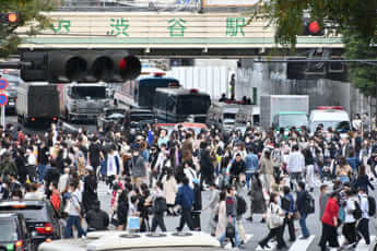 渋谷駅前