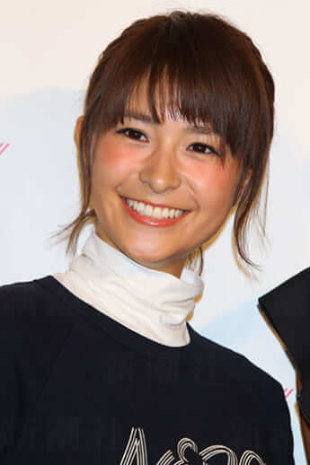 「観月あこ」こと山内舞