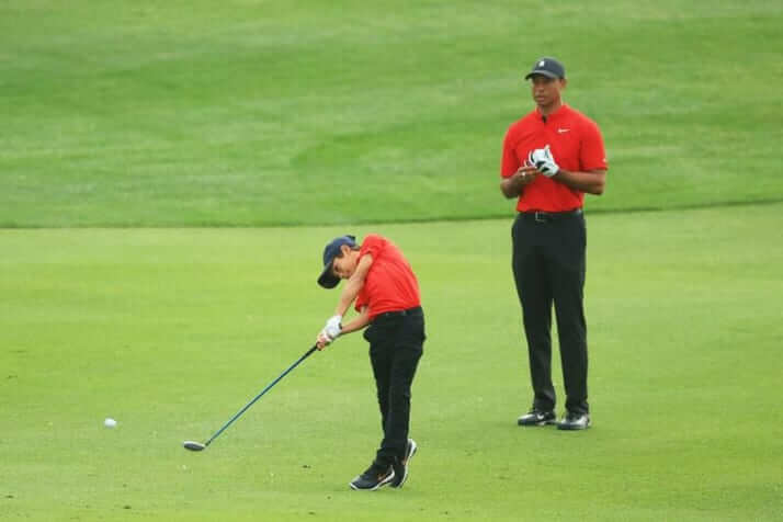 「ウッズ父子」に見る「技術」だけではない教育の意義 風の向こう側(85)