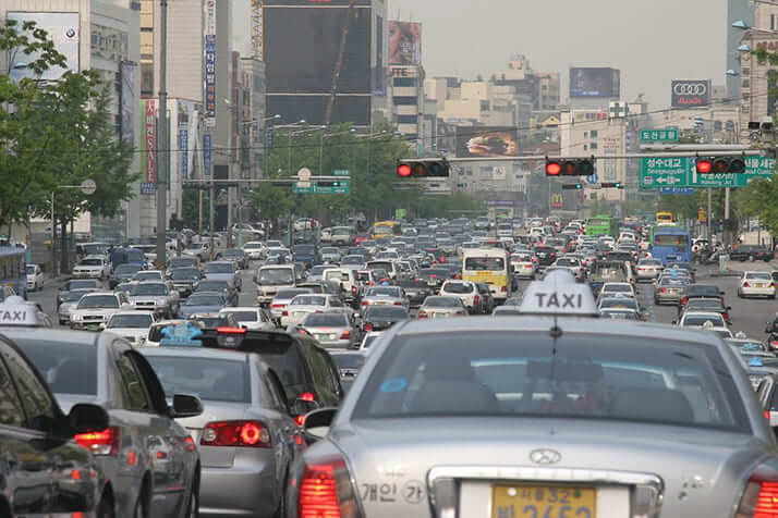 ソウルの渋滞の光景