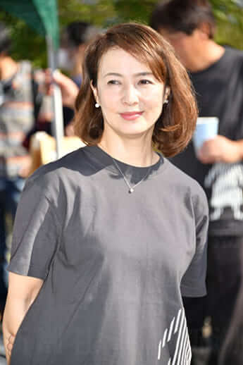 河野景子