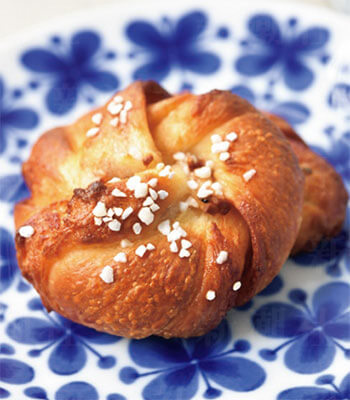 「カネルブッレ」と呼ばれるシナモンロール