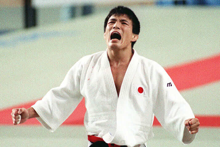 古賀稔彦さんを偲ぶ バルセロナ五輪 準決勝 の背負い投げは誰にも真似できない理由 デイリー新潮
