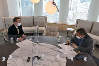 小坂達郎、佐藤優