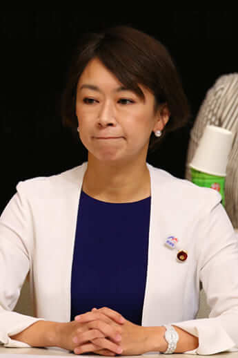 山尾志桜里