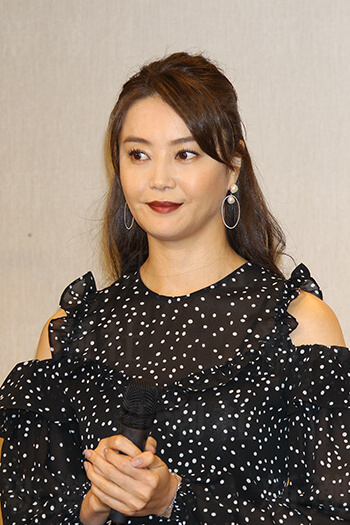 ありさ 年齢 観月 観月ありさ 安室奈美恵ファンからインスタ削除依頼!?フィリピンのハーフかクォーターのどっち?