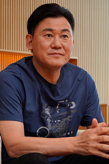 三木谷浩史